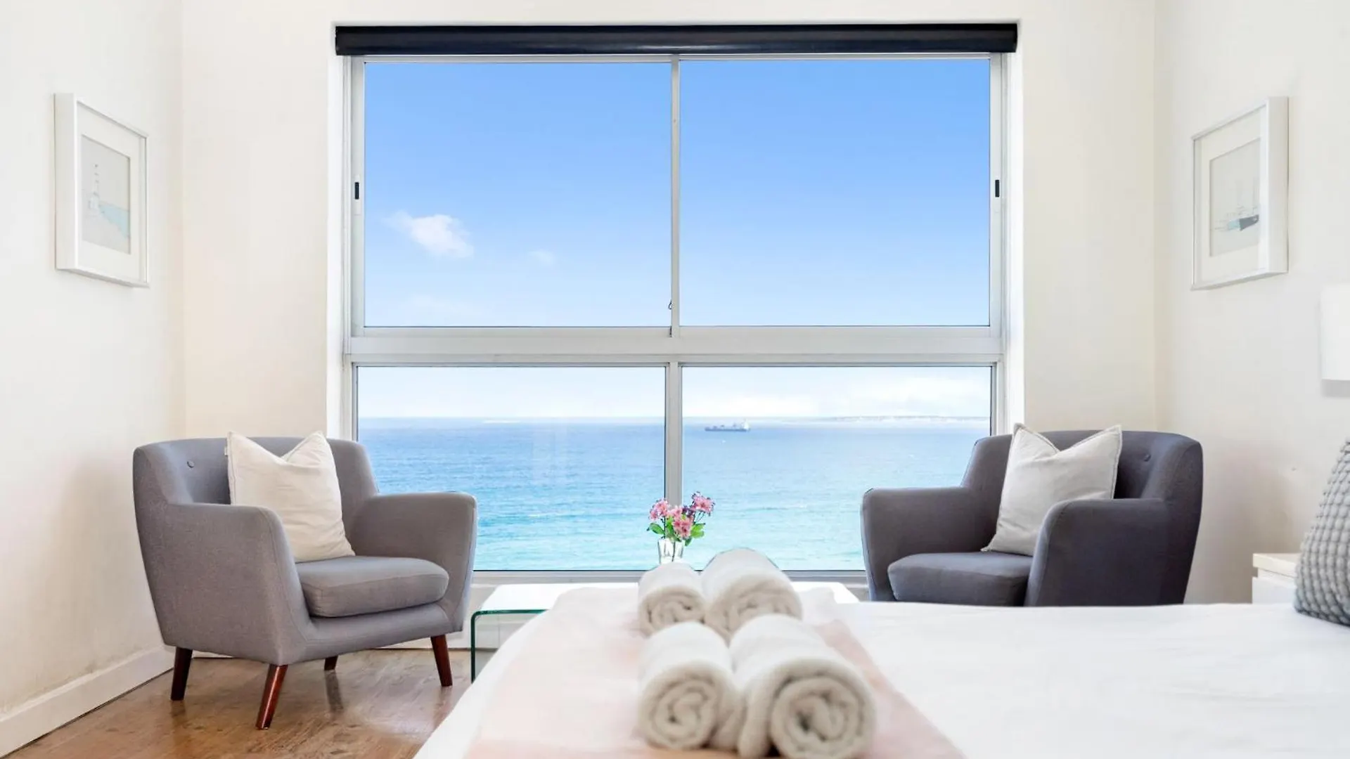 Blouberg Heights 1608 By Host Agents Apartment Bloubergstrand 0*,  South Africa